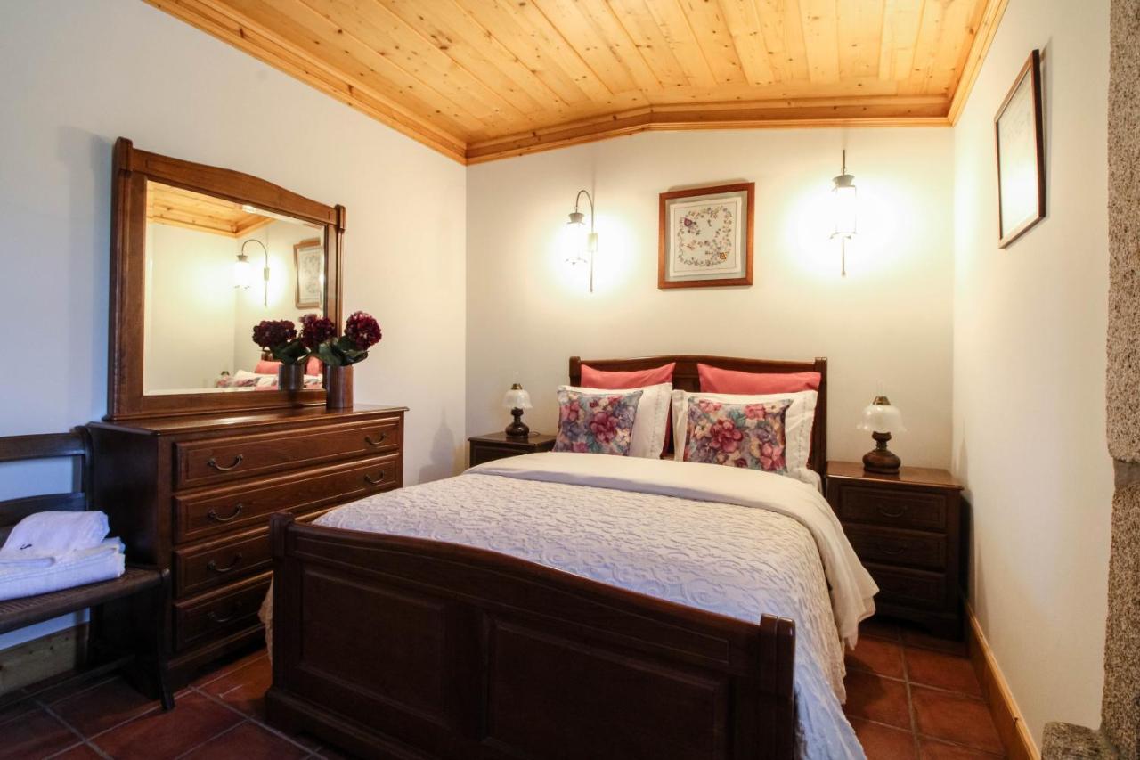 Casa Largo Do Porto - Country House With Swimming Pool Viana do Castelo Exterior photo